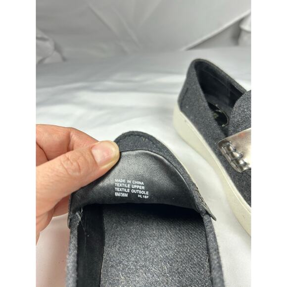 Michael Michael Kors Women's Slip On Metallic Trim Penny Loafers Size 6 - Picture 6 of 11